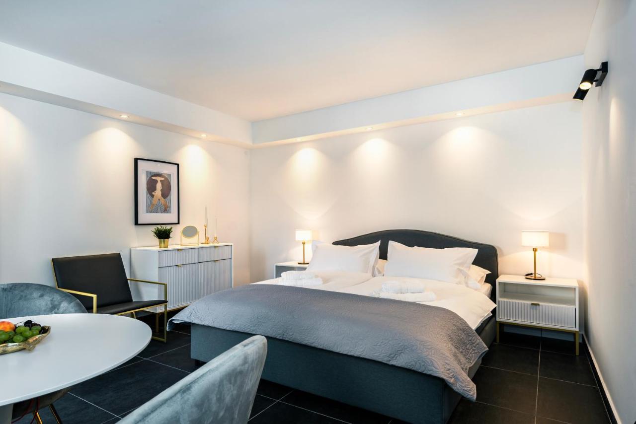 City Break Studio Apartments Шибеник Экстерьер фото