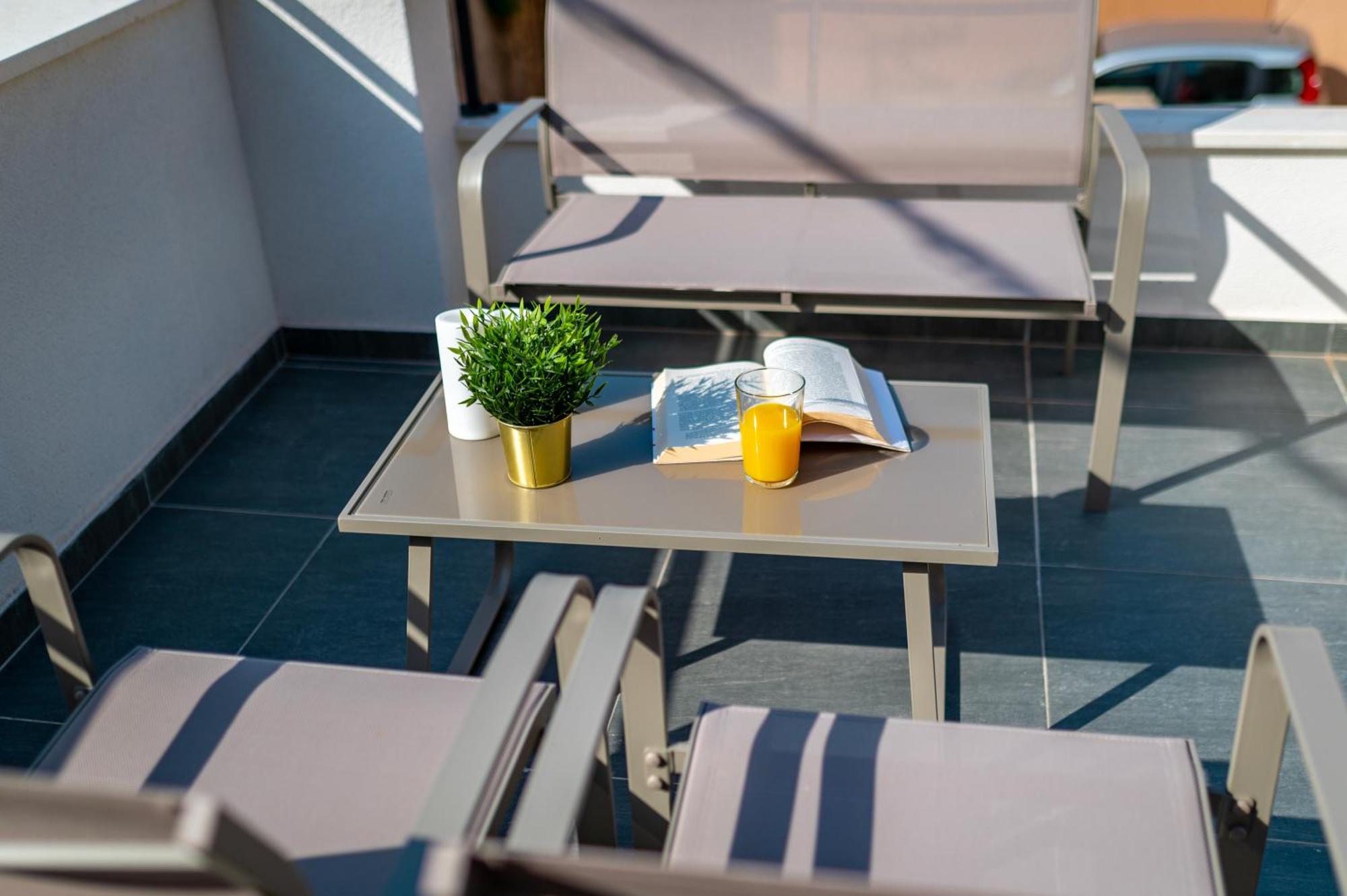 City Break Studio Apartments Шибеник Экстерьер фото